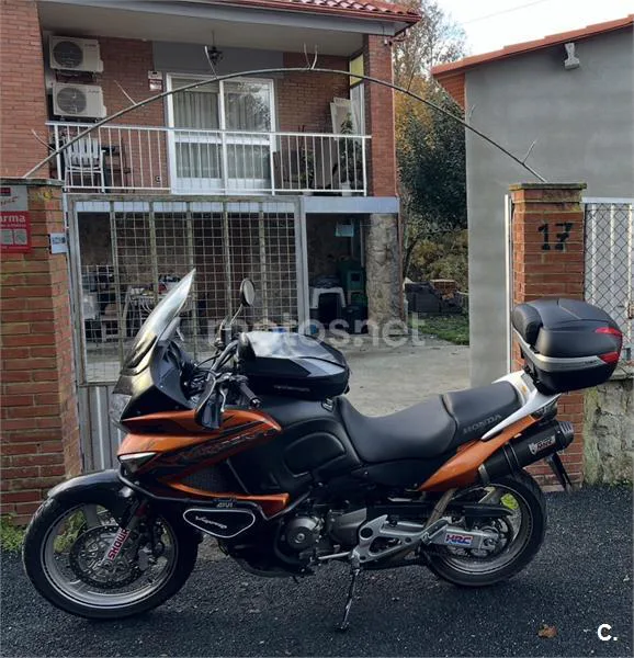 Honda XL1000V Varadero - Vista 3