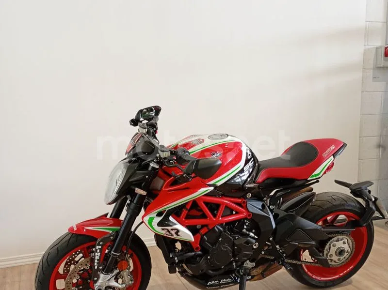 MV Agusta Dragster 800 - Vista 6