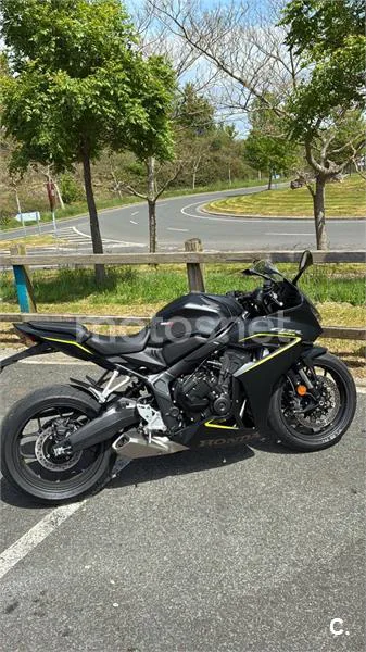 Honda CBR650R E-Clutch 10.000 € 2026 Bizkaia - 1