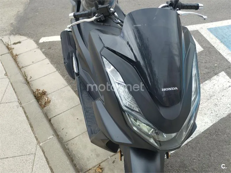 Honda PCX125 2700 € 2022 Alicante - 1