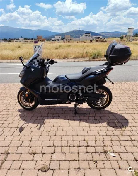 Yamaha TMAX 10.790 € 2022 Segovia - 2