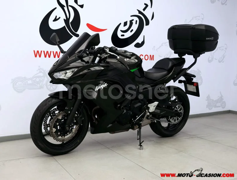 Kawasaki Ninja 650 - Vista 8
