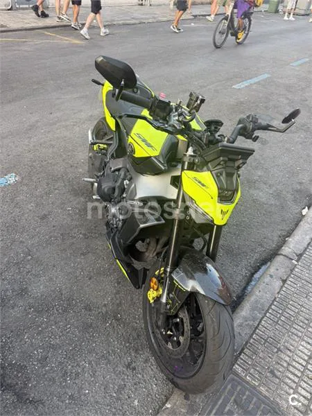 Yamaha MT-09 - Vista 3