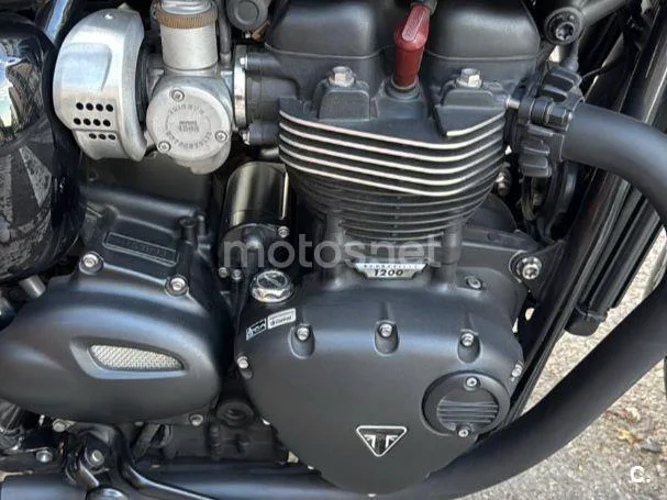 Triumph Bonneville T120 - Vista 6