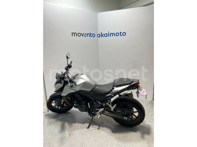 Honda CB750 Hornet - Vista 7