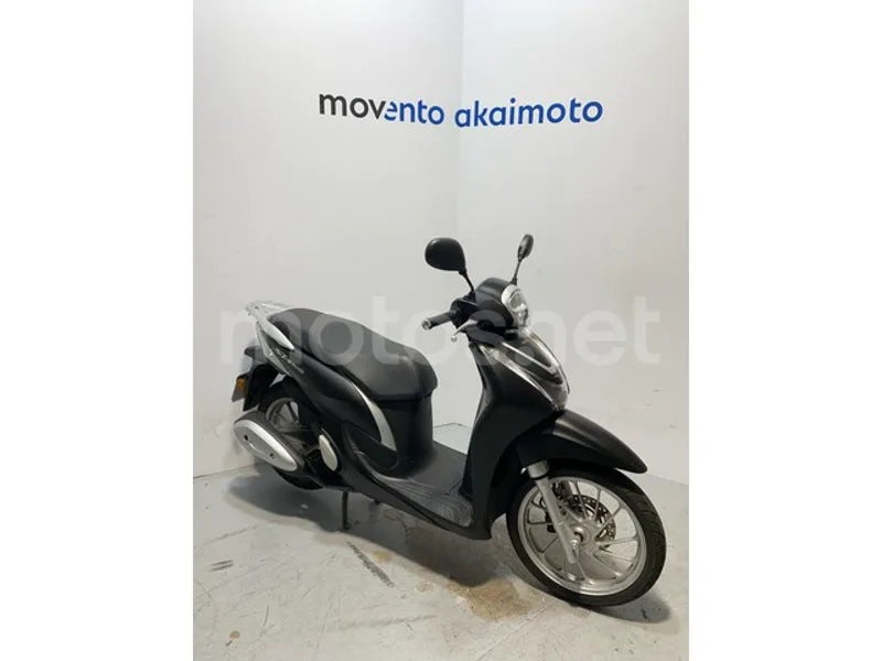 Honda SH125i 2590 € 2025 Barcelona - 1