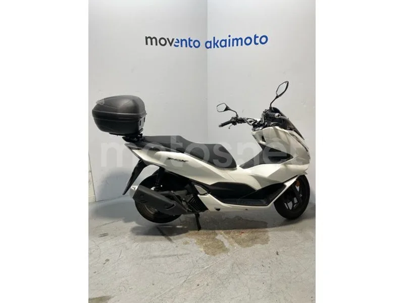 Honda PCX125 - Vista 8