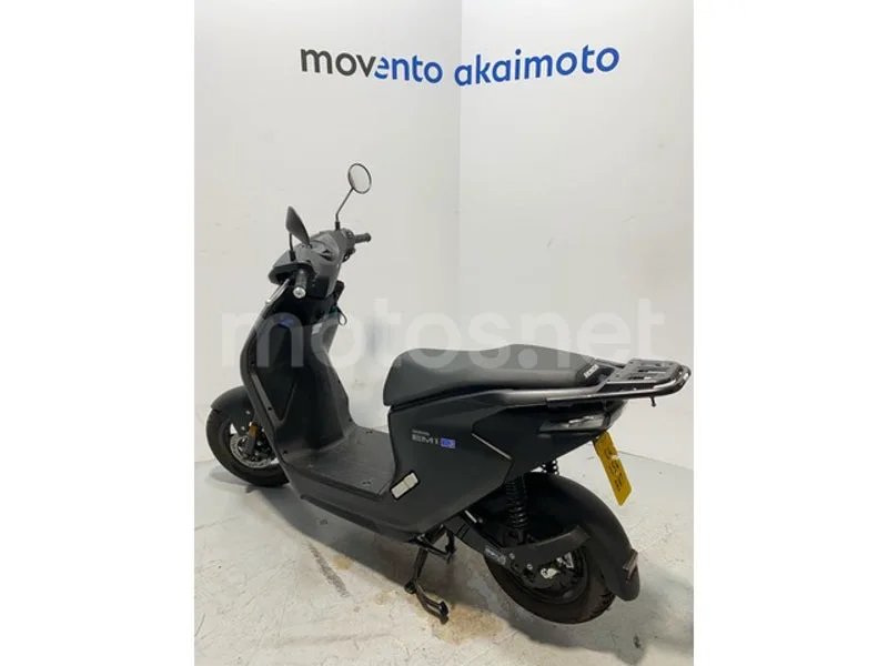 Honda EM1 e: - Vista 3