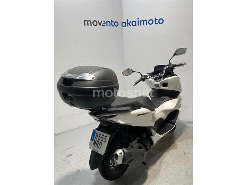 Honda PCX125 - Vista 3
