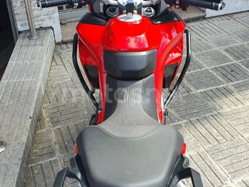 Ducati Multistrada - Vista 11
