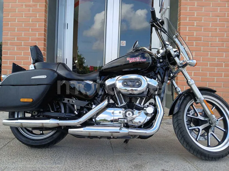 Harley-Davidson SuperLow - Vista 11