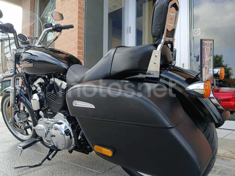 Harley-Davidson SuperLow - Vista 12