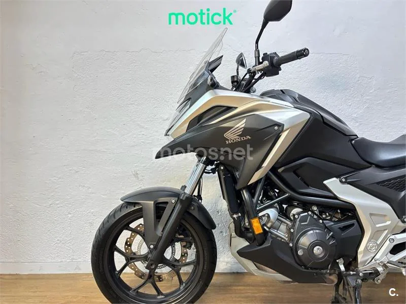 Honda NC750X - Vista 8