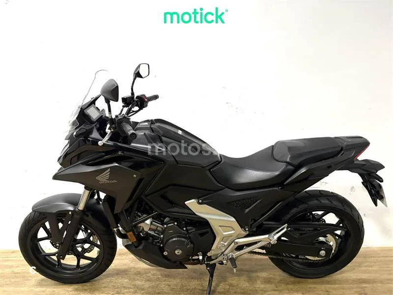 Honda NC750X - Vista 5