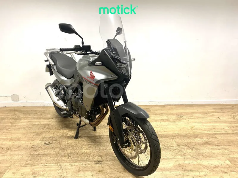 Honda XL750 Transalp - Vista 11