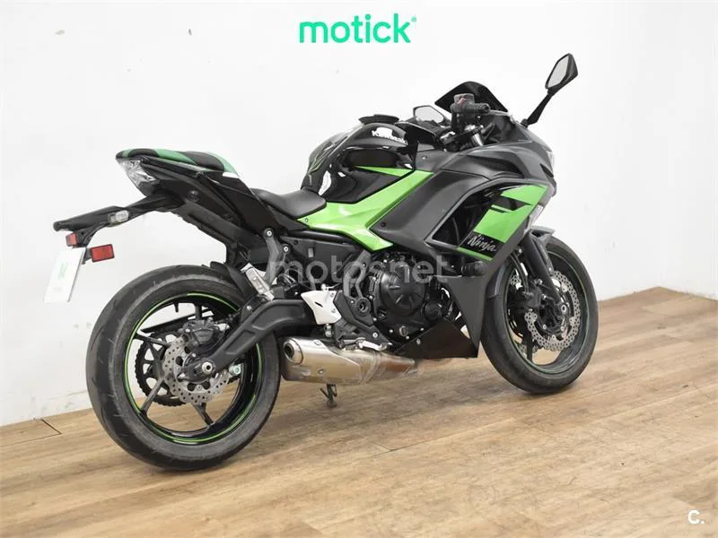 Kawasaki Ninja 650 - Vista 9