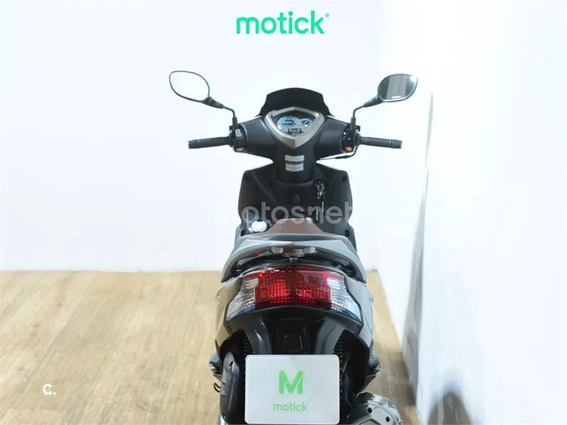 Kymco Agility City 125 - Vista 6