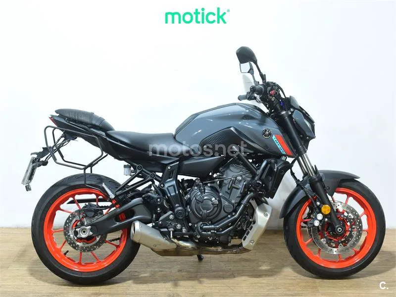 Yamaha MT-07 6090 € 2021 Sevilla - 2