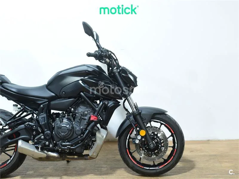 Yamaha MT-07 - Vista 4