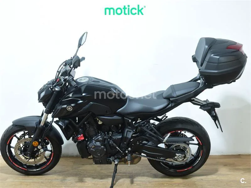 Yamaha MT-07 - Vista 7