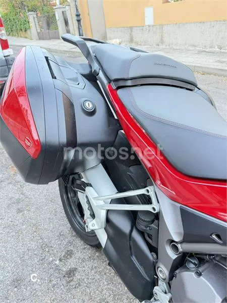 Ducati Multistrada - Vista 4