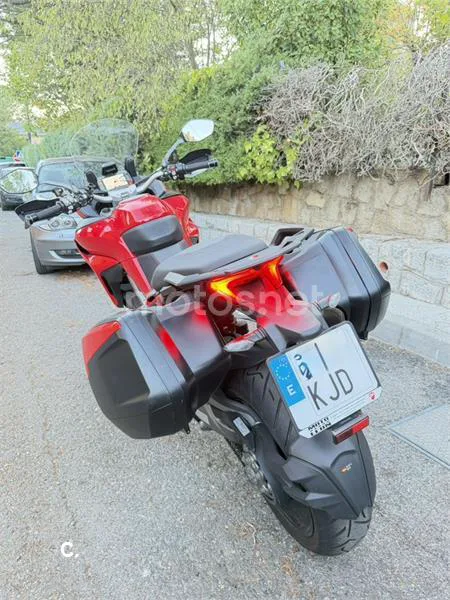 Ducati Multistrada - Vista 6