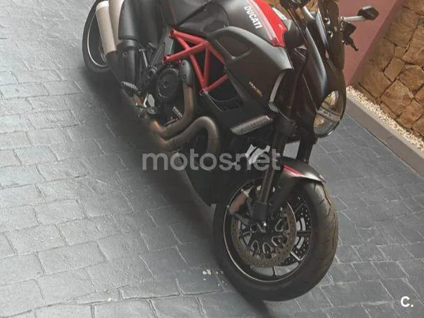 Ducati Diavel 12.490 € 2012 Málaga - 2