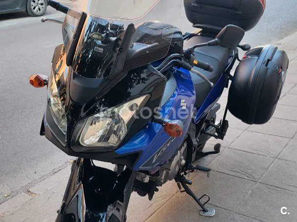 Suzuki V-Strom 650 3100 € 2008 Córdoba - 2