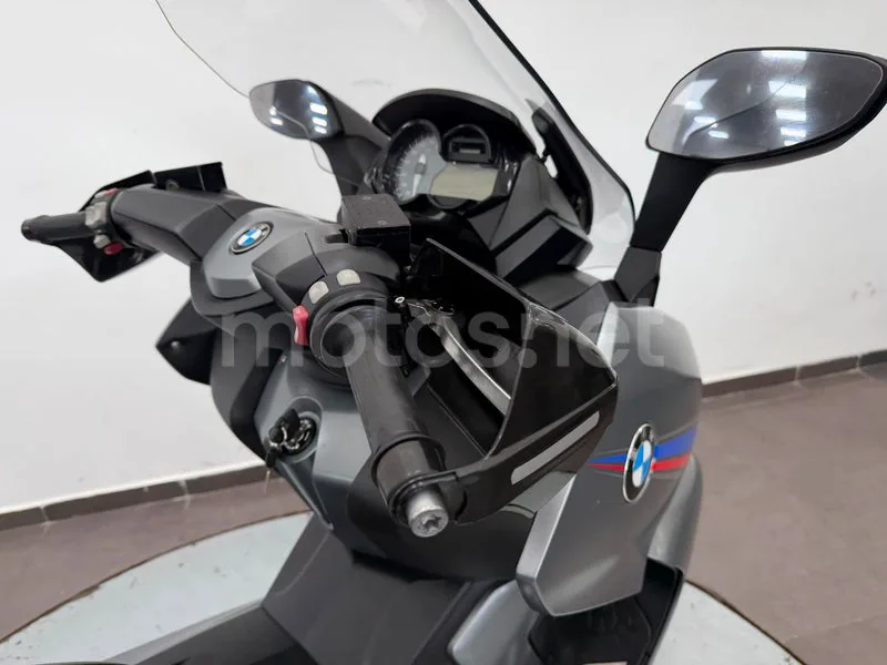 BMW C 650 GT - Vista 7