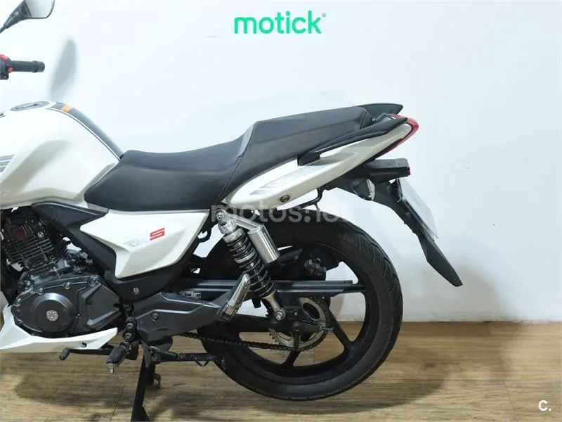Keeway RKS 125 - Vista 9