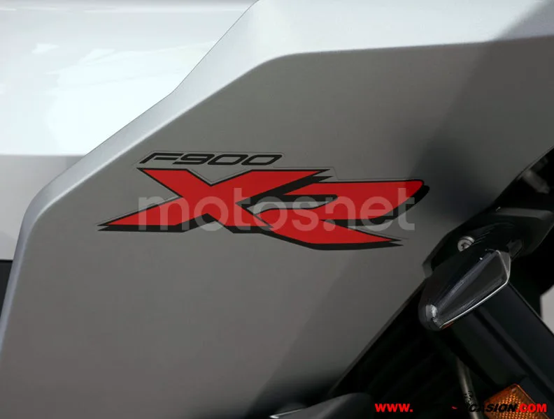 BMW F 900 XR - Vista 9