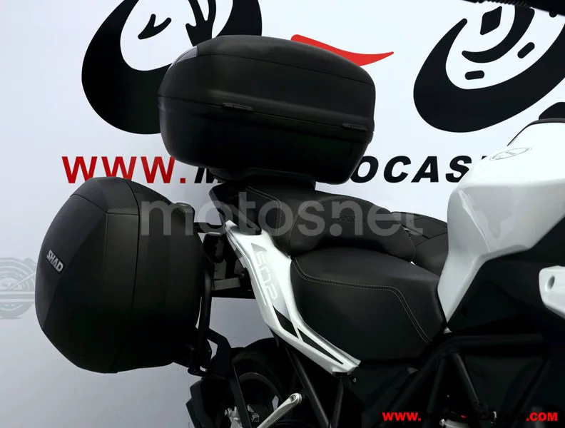 Benelli TRK 502 - Vista 11