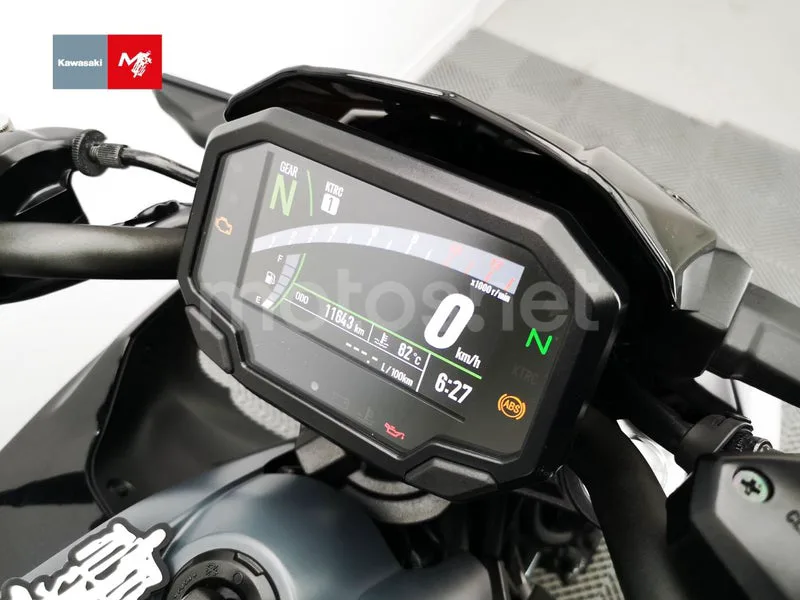 Kawasaki Z650 - Vista 9