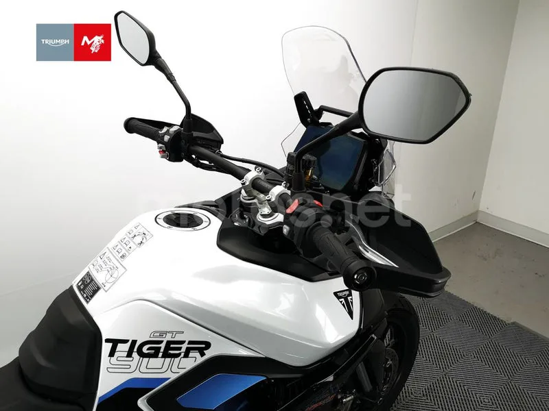 Triumph Tiger 900 - Vista 9