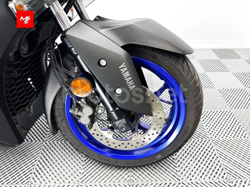 Yamaha XMAX 125 - Vista 16