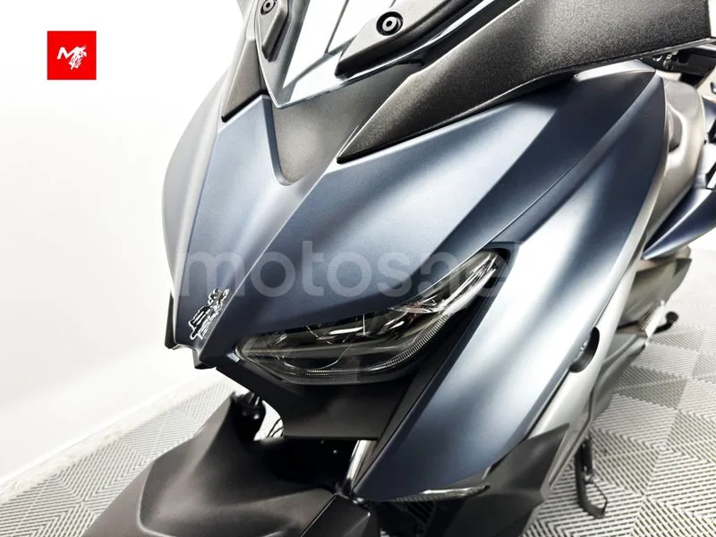 Yamaha XMAX 125 - Vista 25
