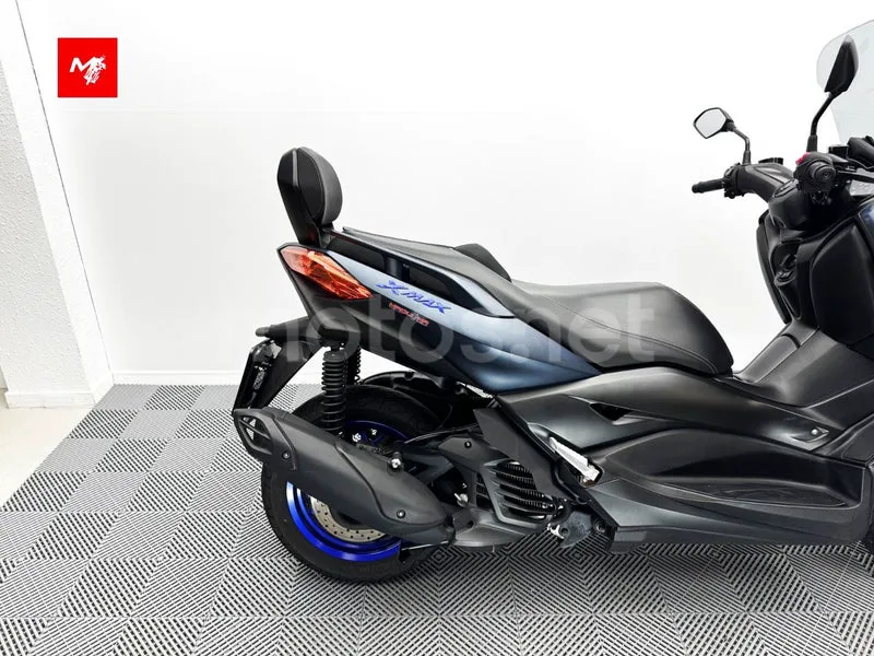Yamaha XMAX 125 - Vista 9
