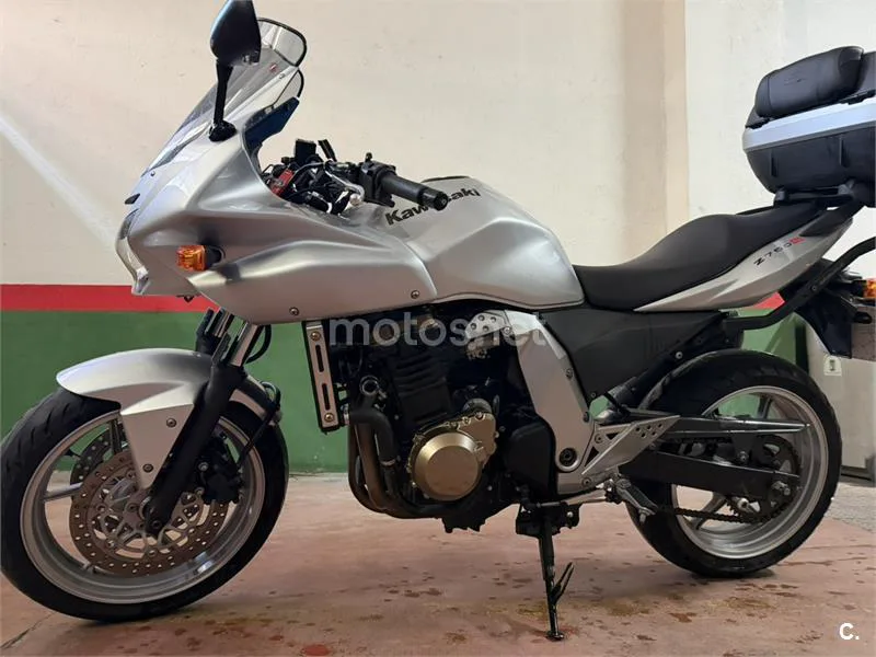 Kawasaki Z750 - Vista 3