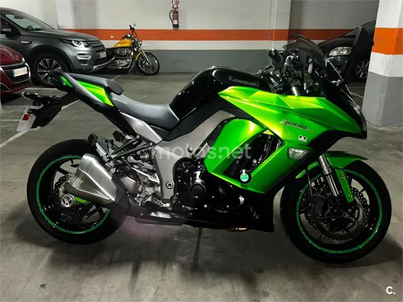 Kawasaki Z1000 SX 4850 € 2011 Badajoz - 2