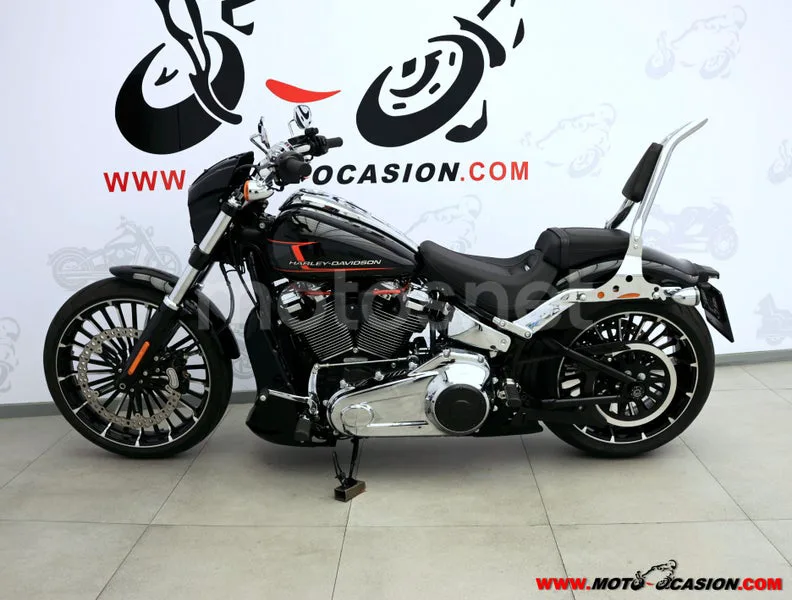 Harley-Davidson Breakout - Vista 7