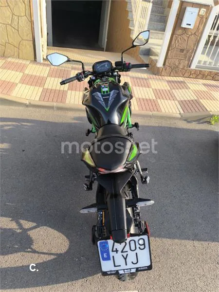 Kawasaki Z650 - Vista 5