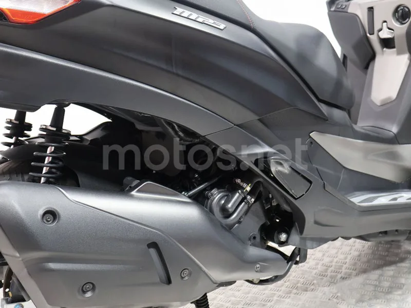 Piaggio MP3 530 Exclusive - Vista 15