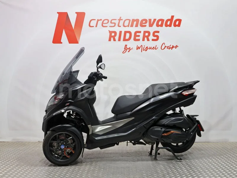 Piaggio MP3 530 Exclusive - Vista 4