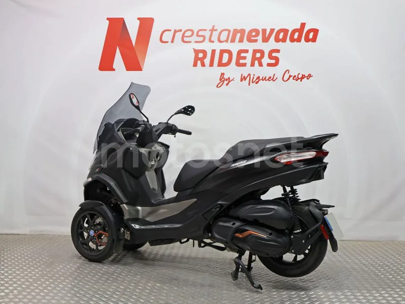 Piaggio MP3 530 Exclusive - Vista 10