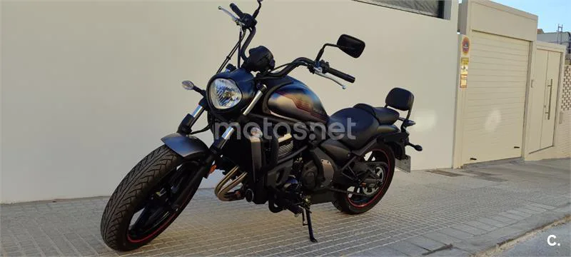 Kawasaki Vulcan S - Vista 12