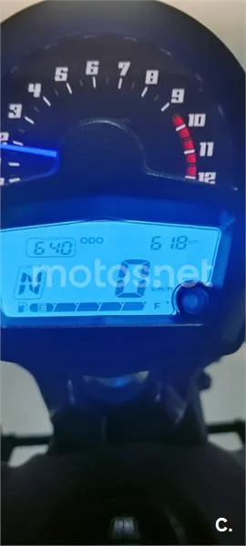 Kawasaki Vulcan S - Vista 3