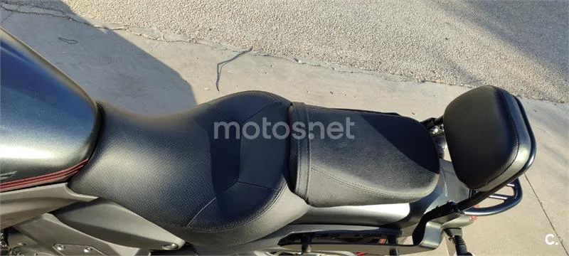 Kawasaki Vulcan S - Vista 22