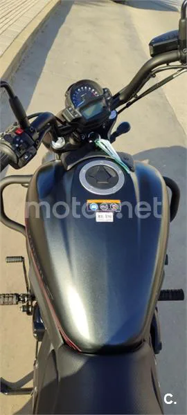 Kawasaki Vulcan S - Vista 26