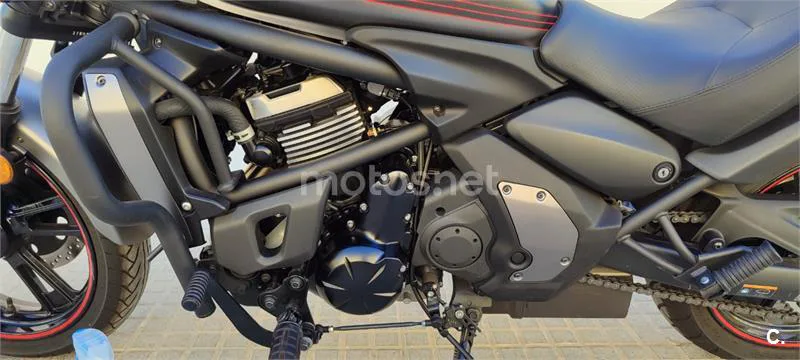 Kawasaki Vulcan S - Vista 10