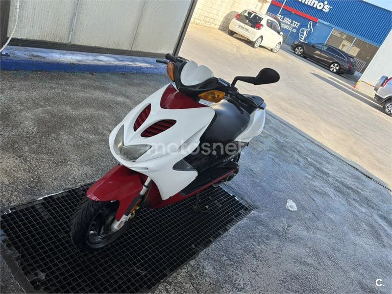 Yamaha Aerox R 1500 € 2008 Valencia - 1